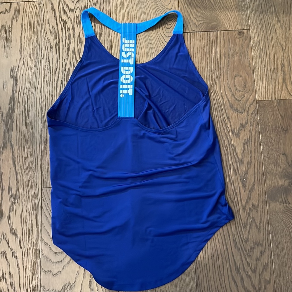 Nike Workout Tanktop - Picture 3 of 3